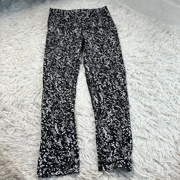 Lululemon Align Crop *21" Chirasu Black - Picture 1 of 7